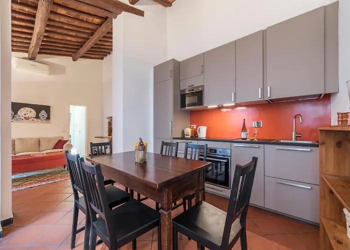 Three Bedrooms In World-famous Via Giulia - Fromhometorome Apartamento