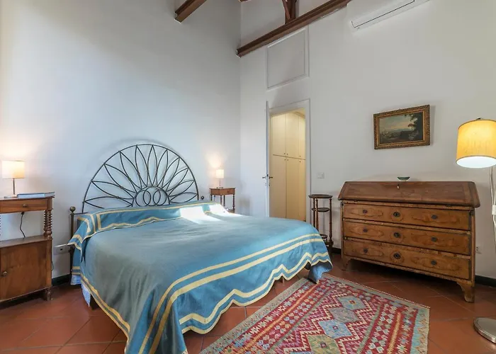 Apartamento Three Bedrooms In World-famous Via Giulia - Fromhometorome *